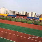足球激情遇上玩车文化懂车帝巨懂车擎动观赛季打造夏日车迷嘉年华(图1)
